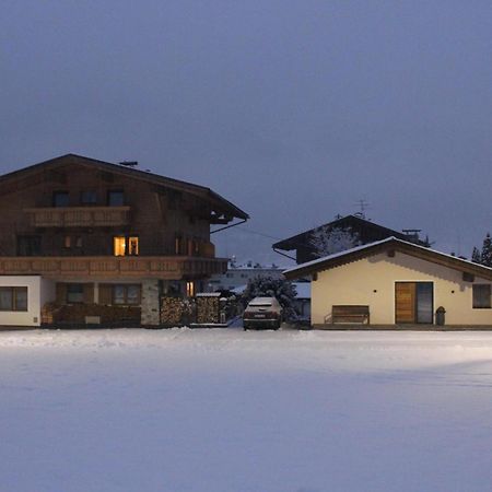 Haus Jochler Apartment Ried im Zillertal Ngoại thất bức ảnh