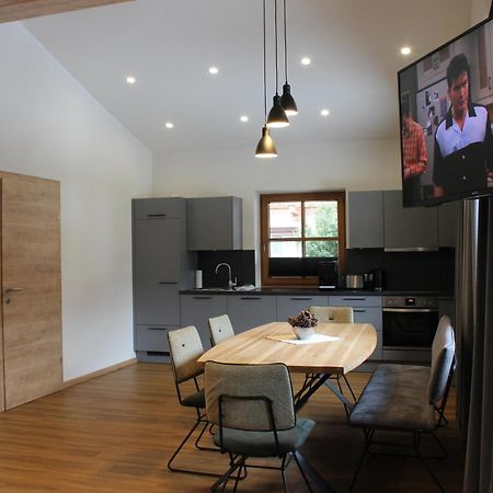 Haus Jochler Apartment Ried im Zillertal Phòng bức ảnh