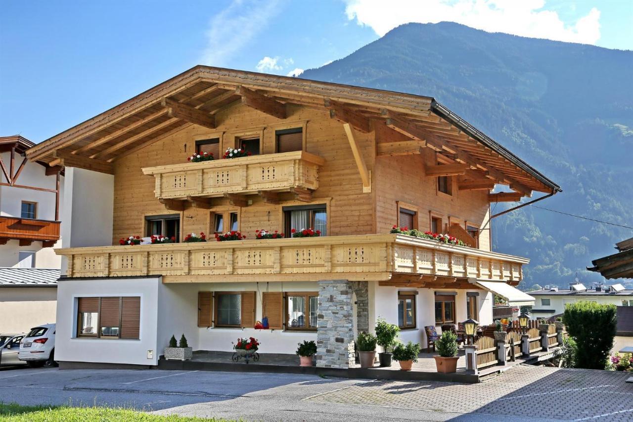 Haus Jochler Apartment Ried im Zillertal Ngoại thất bức ảnh