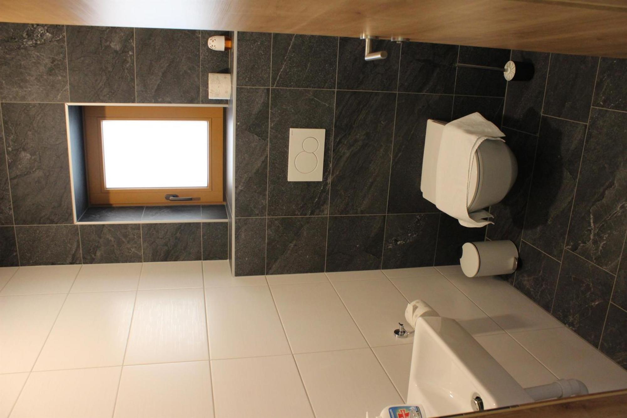 Haus Jochler Apartment Ried im Zillertal Phòng bức ảnh